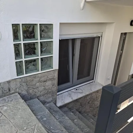 Apartment Flisvos Ii