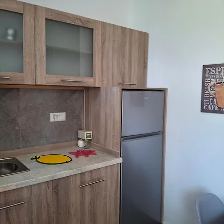 Apartment Flisvos Ii